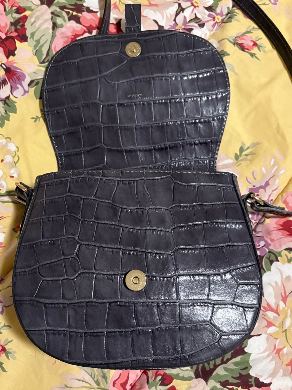 Pratesi Firenze Gunmetal Italian Crossbody Bag with  Gold Hardware - Picture 10 of 16